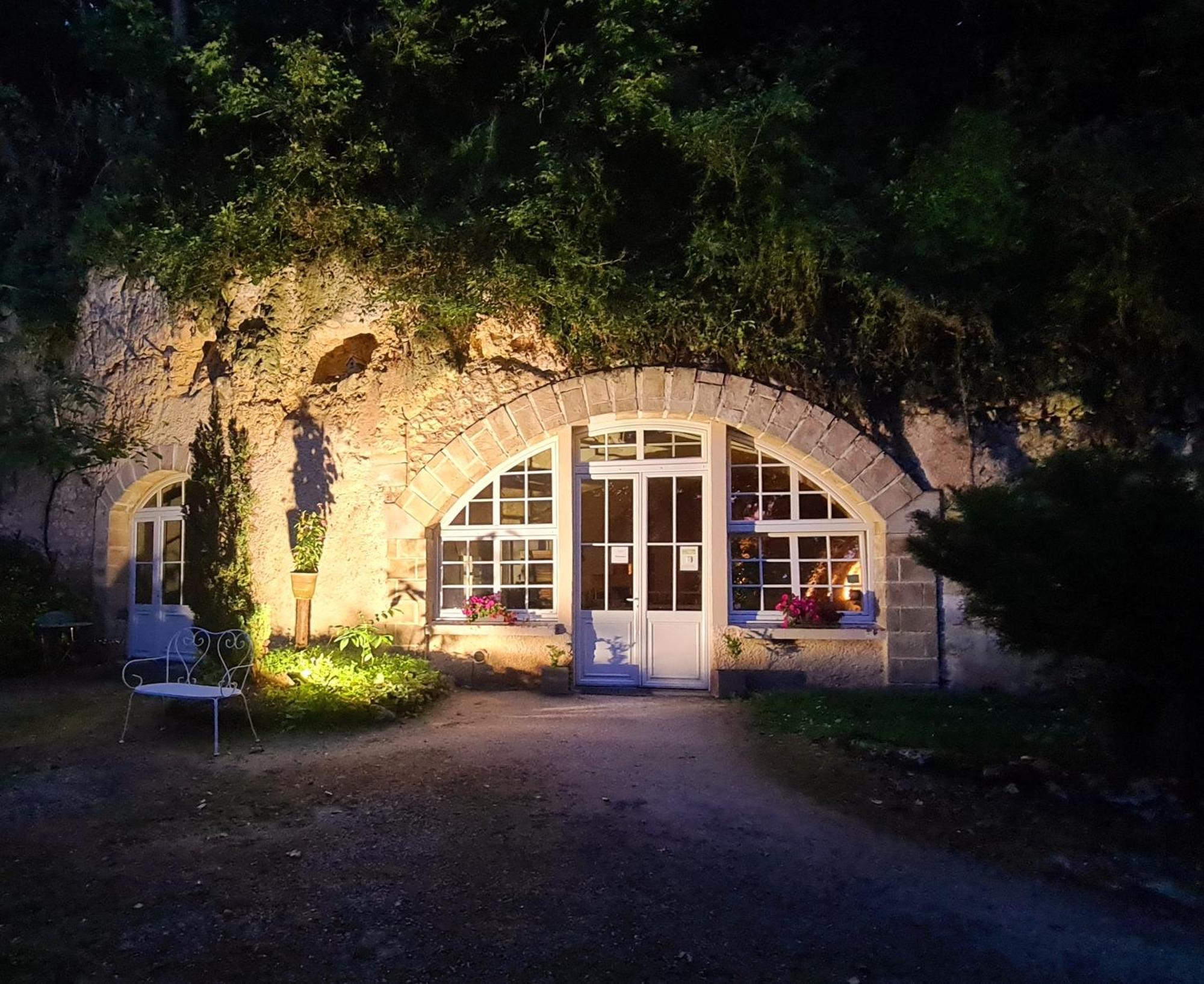 Chambres D'Hotes Troglodytes Le Clos De L'Hermitage Amboise Ruang foto