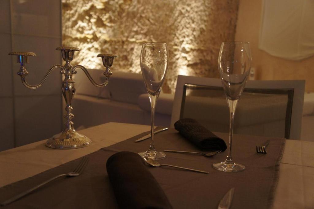 Chambres D'Hotes Troglodytes Le Clos De L'Hermitage Amboise Ruang foto
