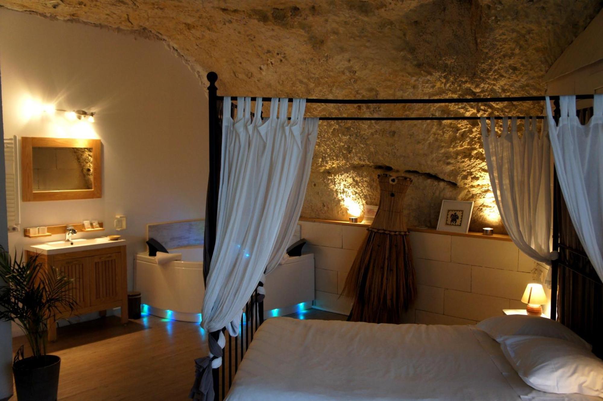 Chambres D'Hotes Troglodytes Le Clos De L'Hermitage Amboise Bagian luar foto